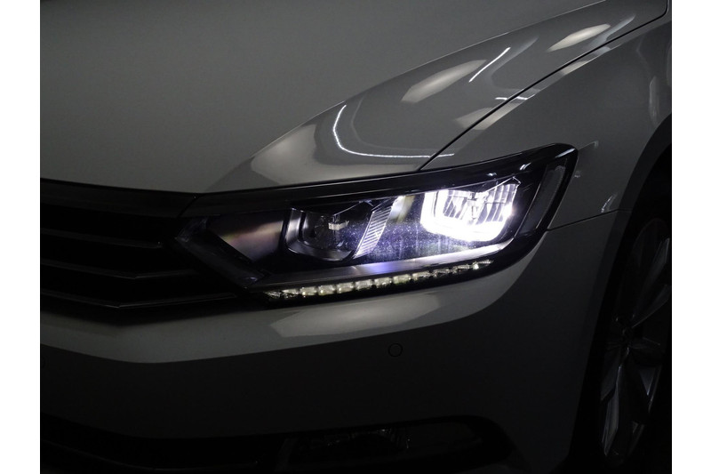 Volkswagen Passat Variant 1.4 TSI ACT Highline
