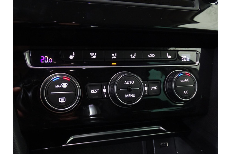 Volkswagen Passat Variant 1.4 TSI ACT Highline