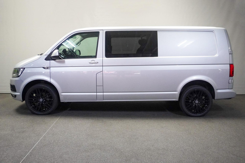 Volkswagen Transporter 2.0 TDI L2H1 DC Highline