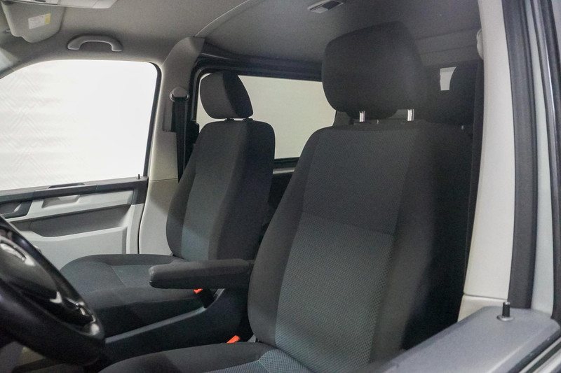 Volkswagen Transporter 2.0 TDI L2H1 DC Highline