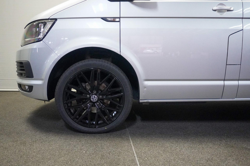 Volkswagen Transporter 2.0 TDI L2H1 DC Highline