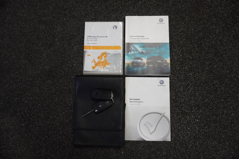 Volkswagen Transporter 2.0 TDI L2H1 DC Highline