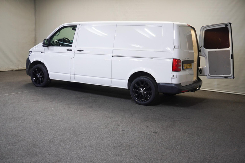 Volkswagen Transporter 2.0 TDI L2H2 Highline