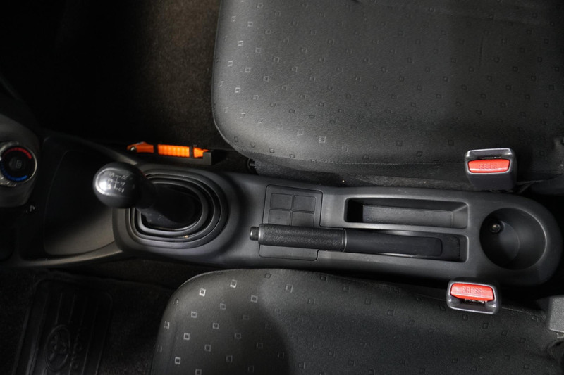 Toyota Yaris 1.3 VVTi Terra