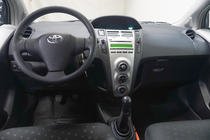 Toyota Yaris 1.3 VVTi Terra