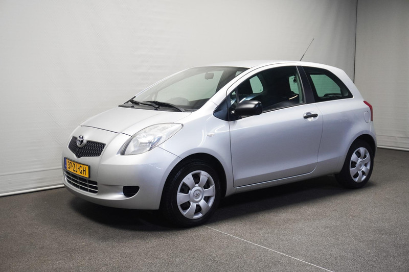 Toyota Yaris 1.3 VVTi Terra