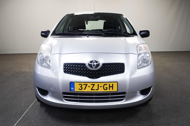 Toyota Yaris 1.3 VVTi Terra