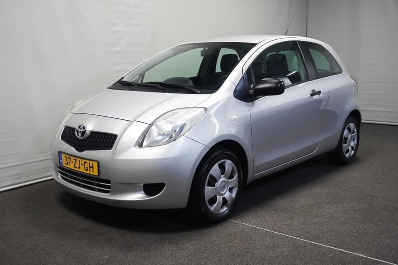 Toyota Yaris 1.3 VVTi Terra