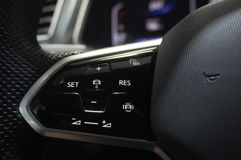 Volkswagen Tiguan 1.5 TSI R-Line