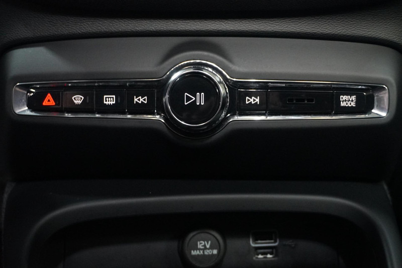 Volvo XC40 1.5 T5 Recharge Inscription