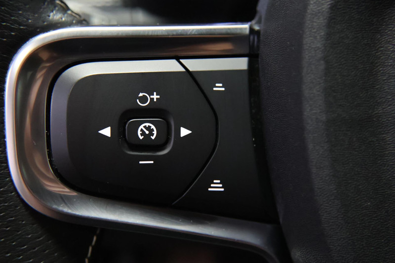 Volvo XC40 1.5 T5 Recharge R-Design