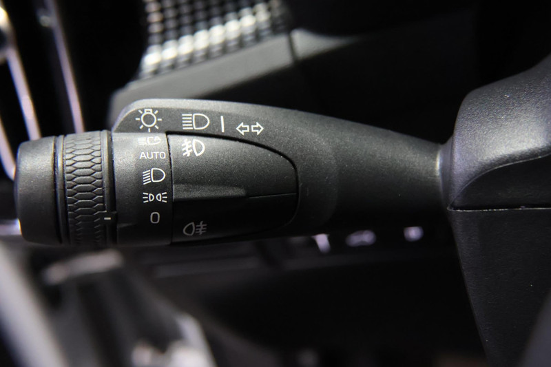 Volvo XC40 1.5 T5 Recharge R-Design