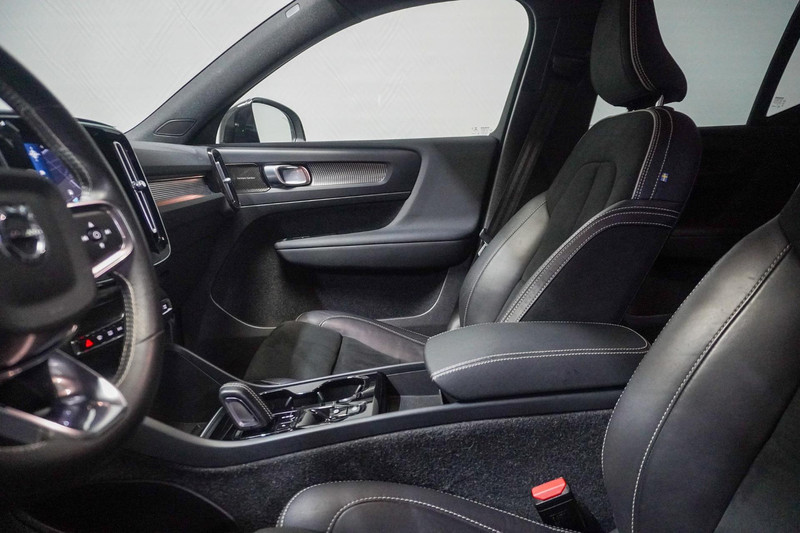 Volvo XC40 1.5 T5 Recharge R-Design