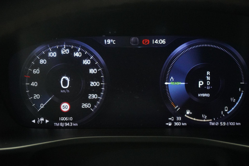 Volvo XC40 1.5 T5 Recharge R-Design