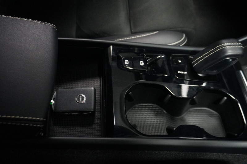 Volvo XC40 1.5 T5 Recharge R-Design