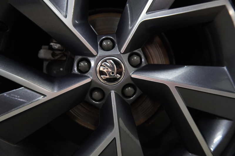 Škoda Kodiaq 1.5 TSI Sportline Business 7p.