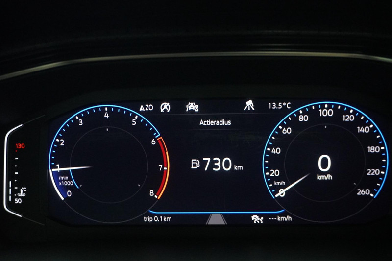 Volkswagen T-Cross 1.0 TSI Style Business R