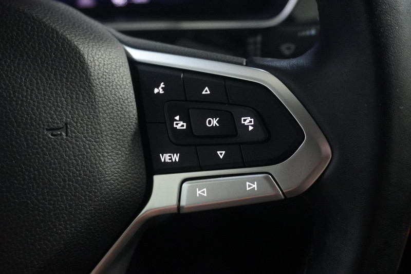 Volkswagen T-Cross 1.0 TSI Style Business R