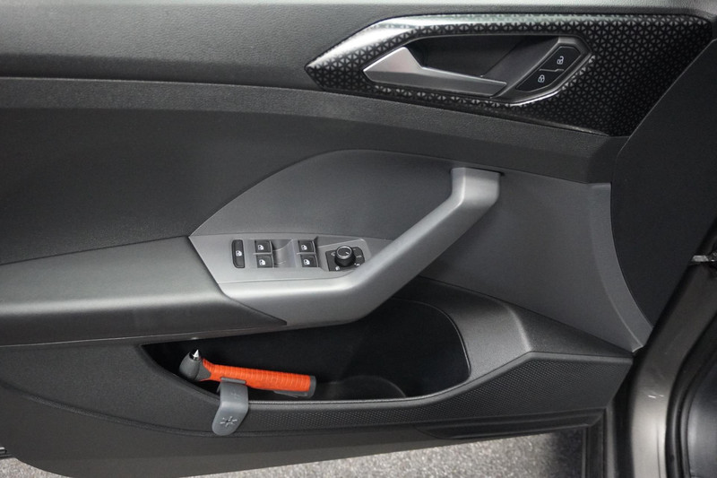 Volkswagen T-Cross 1.0 TSI Style Business R