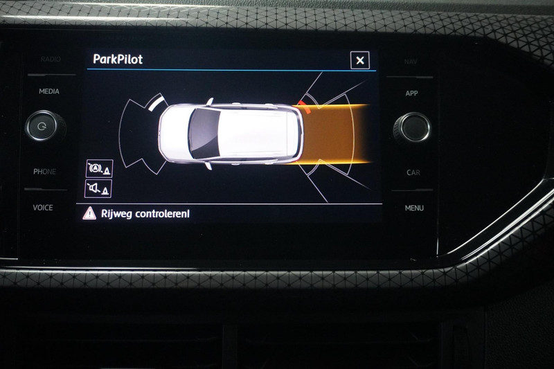 Volkswagen T-Cross 1.0 TSI Style Business R