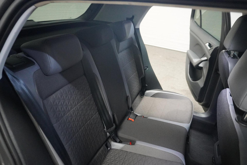 Volkswagen T-Cross 1.0 TSI Style Business R