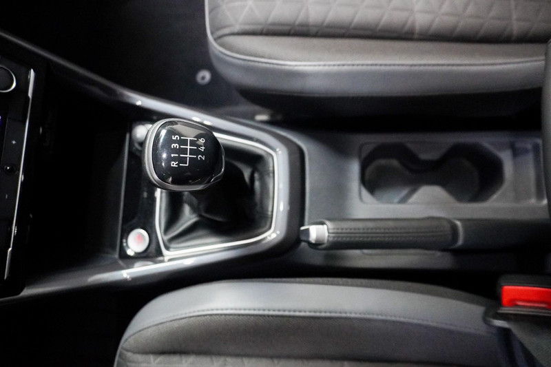 Volkswagen T-Cross 1.0 TSI Style Business R