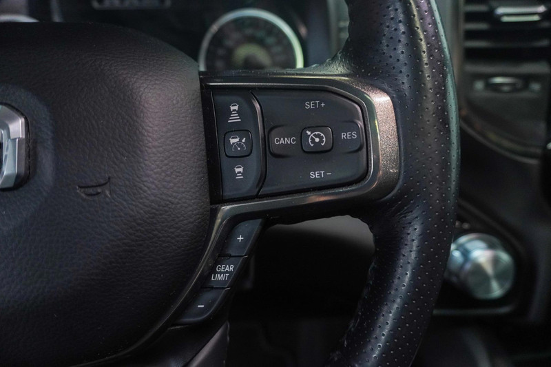 Dodge Ram 1500 5.7 V8 4×4 Crew Cab Rebel