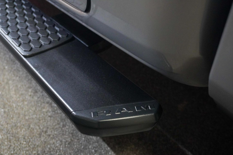 Dodge Ram 1500 5.7 V8 4×4 Crew Cab Rebel