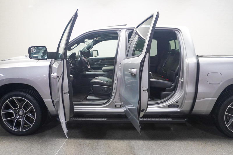 Dodge Ram 1500 5.7 V8 4×4 Crew Cab Rebel