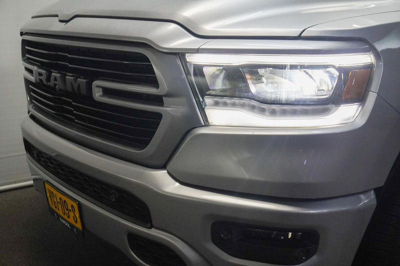 Dodge Ram 1500 5.7 V8 4×4 Crew Cab Rebel