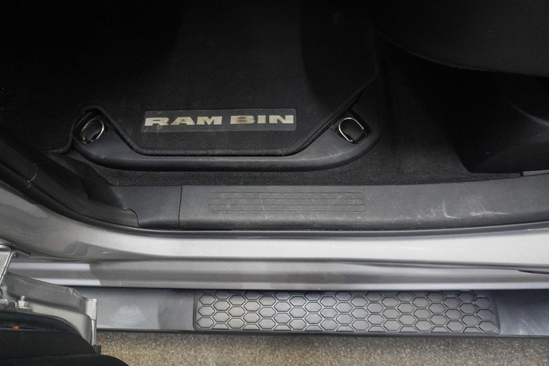 Dodge Ram 1500 5.7 V8 4×4 Crew Cab Rebel