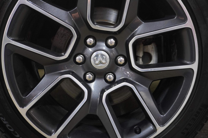 Dodge Ram 1500 5.7 V8 4×4 Crew Cab Rebel