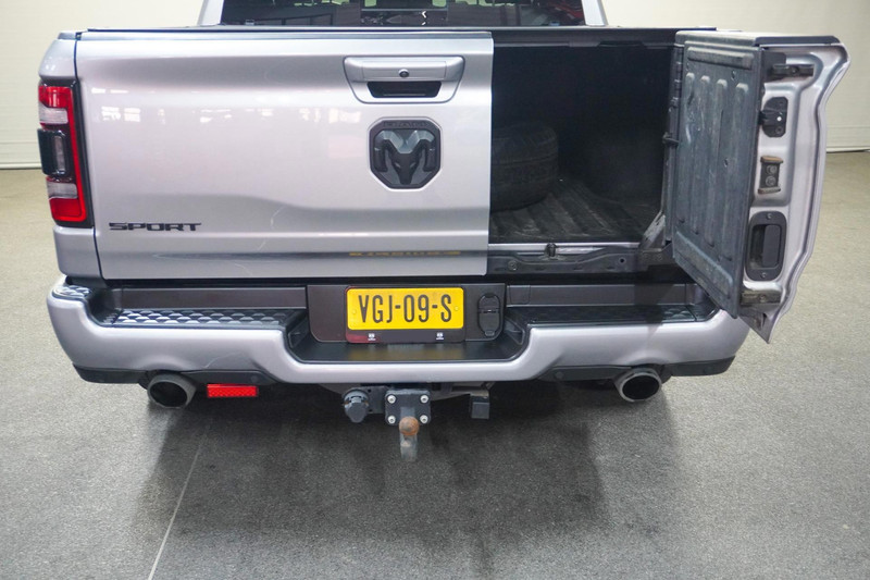 Dodge Ram 1500 5.7 V8 4×4 Crew Cab Rebel