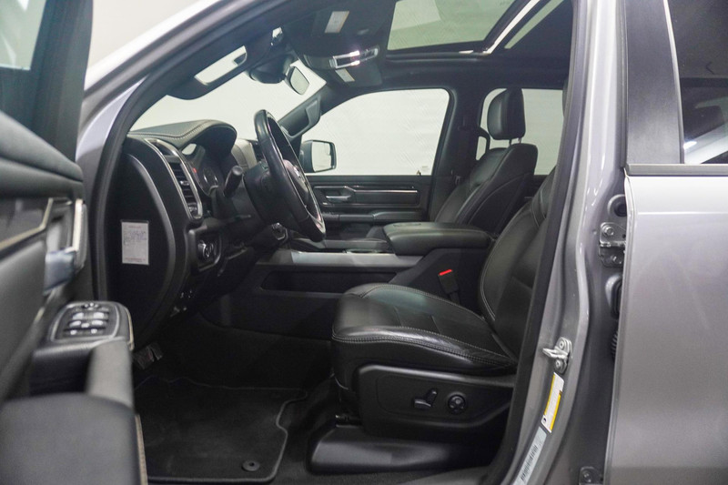 Dodge Ram 1500 5.7 V8 4×4 Crew Cab Rebel