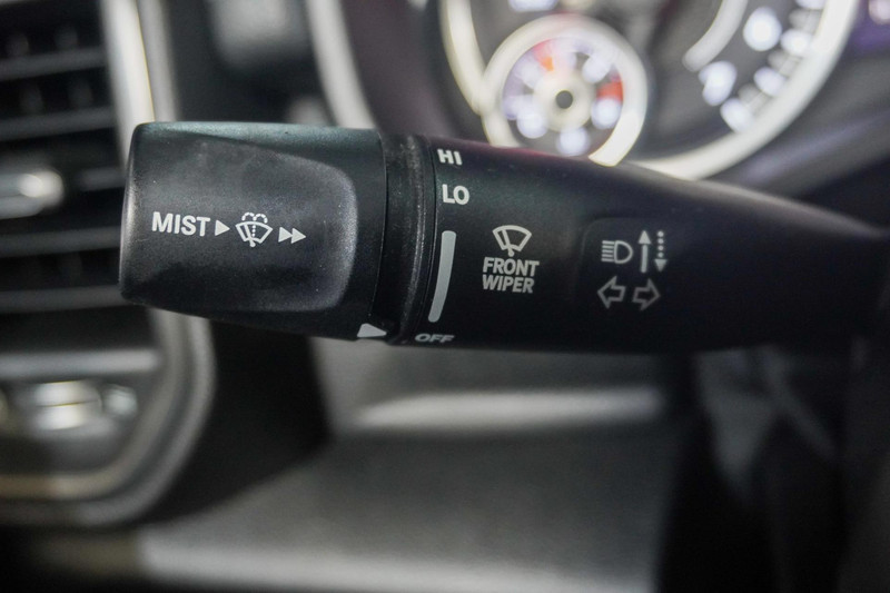 Dodge Ram 1500 5.7 V8 4×4 Crew Cab Rebel