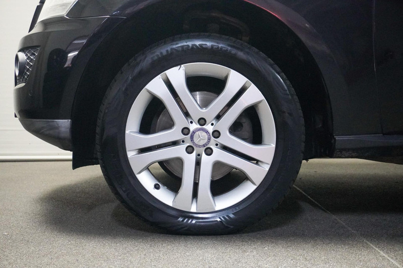 Mercedes-Benz M-Klasse 350 CDI (motor storing)