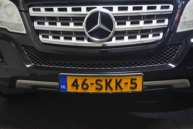 Mercedes-Benz M-Klasse 350 CDI (motor storing)