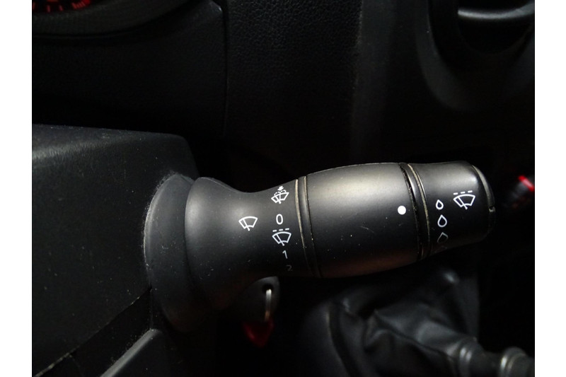 Renault Master T28 2.3 dCi L1H1 Eco