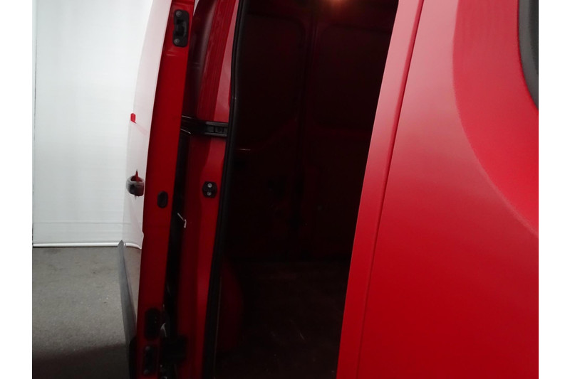 Renault Master T28 2.3 dCi L1H1 Eco