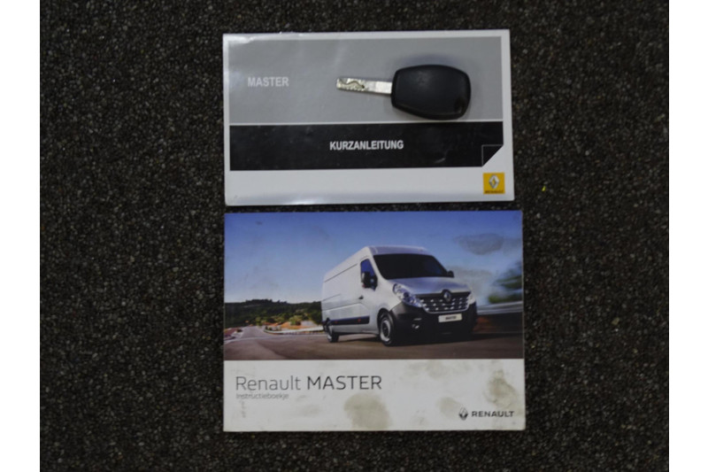 Renault Master T28 2.3 dCi L1H1 Eco