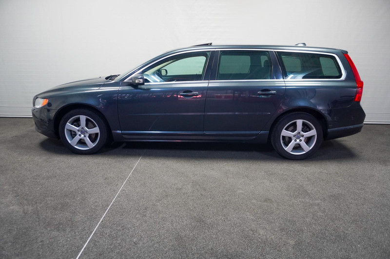 Volvo V70 3.2 Kinetic