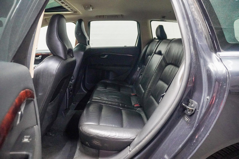 Volvo V70 3.2 Kinetic