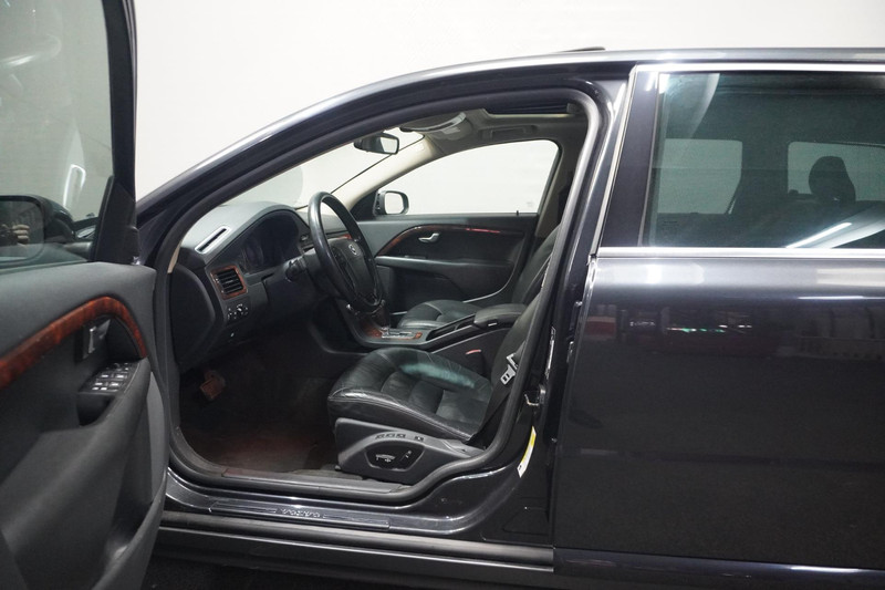 Volvo V70 3.2 Kinetic