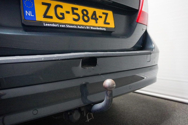 Volvo V70 3.2 Kinetic