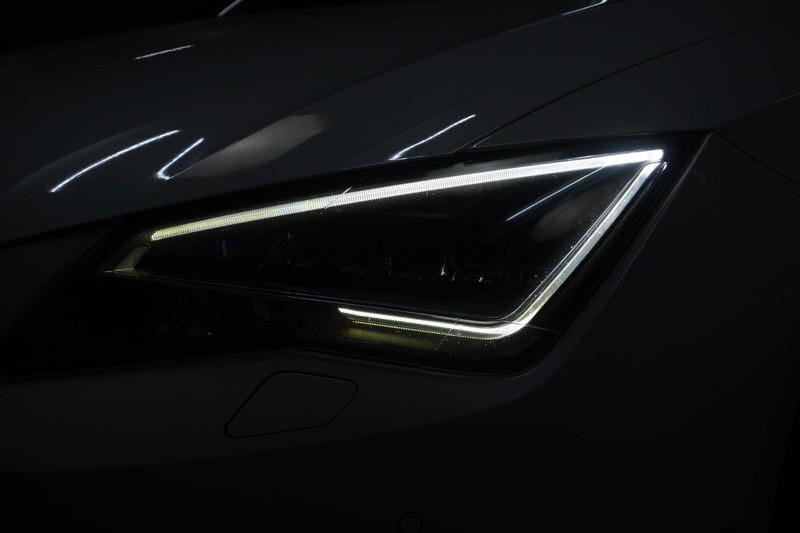 SEAT Leon 1.4 TSI FR Business