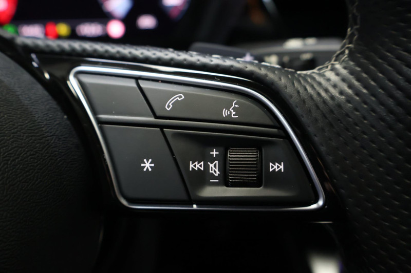 Audi A3 Limousine 35 TFSI edition one