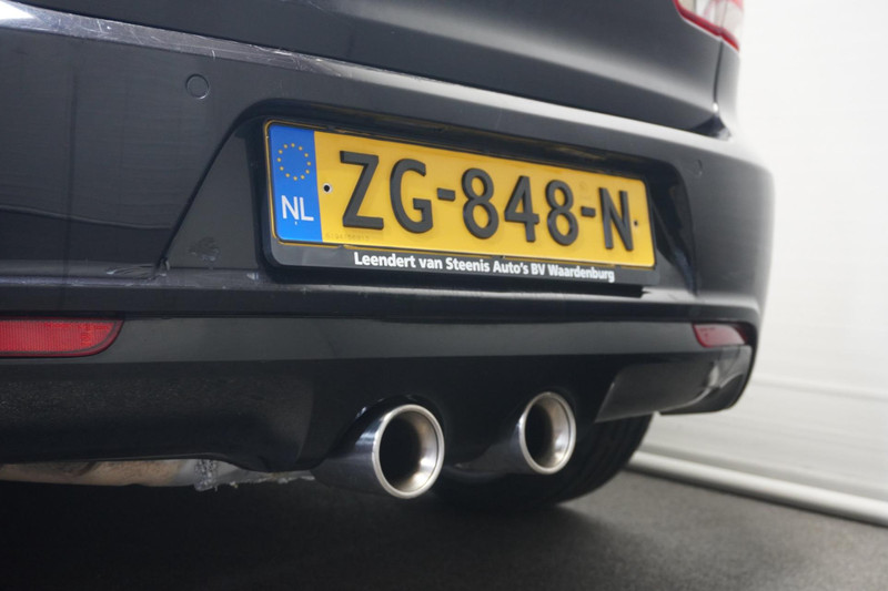 Volkswagen Golf 1.2 TSI R-line uitgevoerd