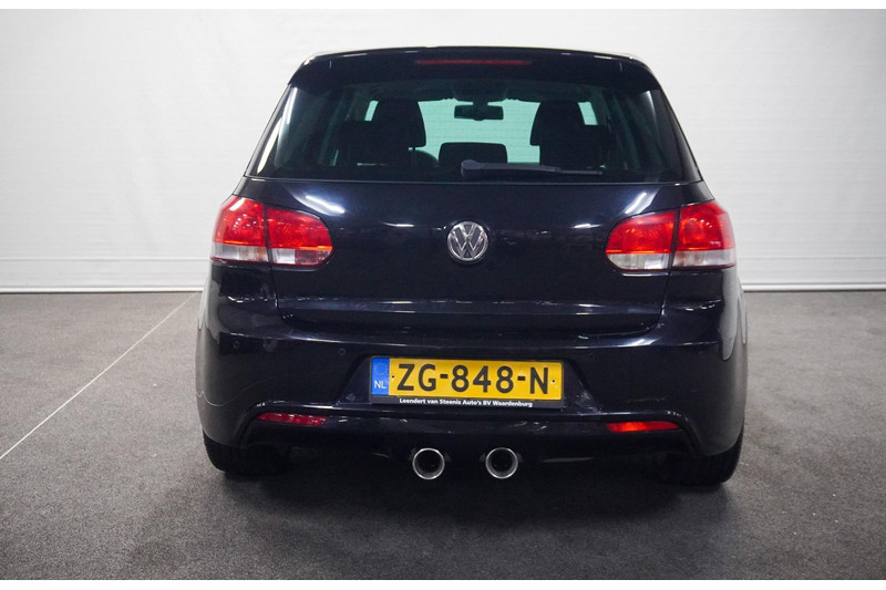 Volkswagen Golf 1.2 TSI R-line uitgevoerd