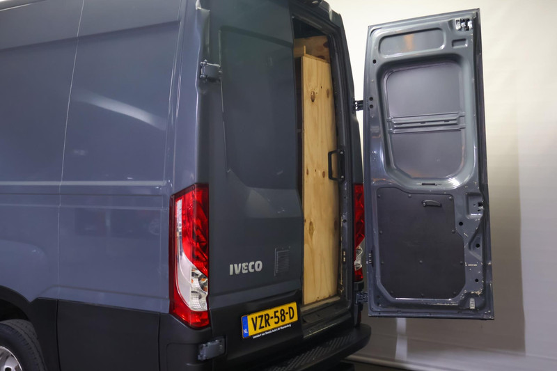 Iveco Daily 35C18V 3.0 352 H1 (dubbel lucht+ luchtvering)