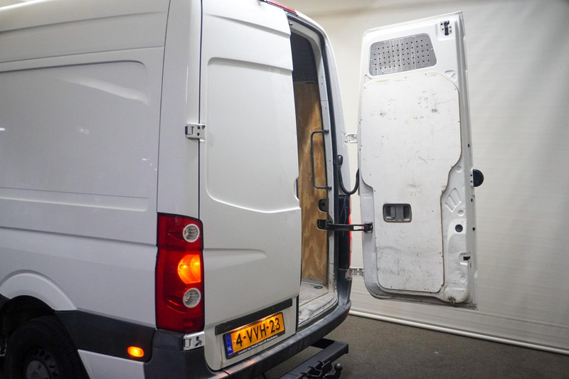 Volkswagen Crafter 30 2.0 TDI L2H2 BM